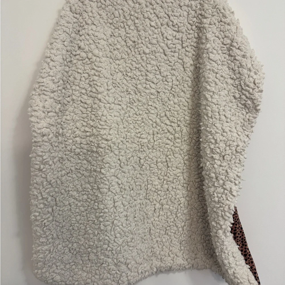 Reversible Leopard Print Sherpa Blanket